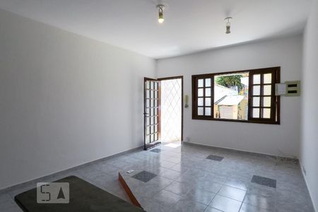 Sala de casa à venda com 2 quartos, 88m² em Jardim Santa Cruz (sacomã), São Paulo