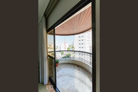 Sacada de apartamento à venda com 4 quartos, 126m² em Saúde, São Paulo