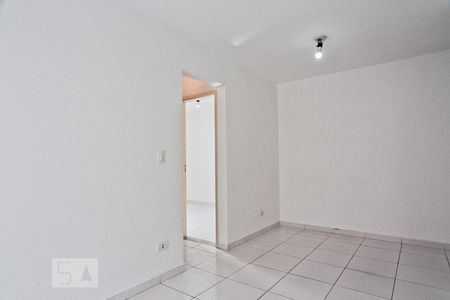 Sala de apartamento para alugar com 2 quartos, 45m² em Vila Amália (zona Norte), São Paulo