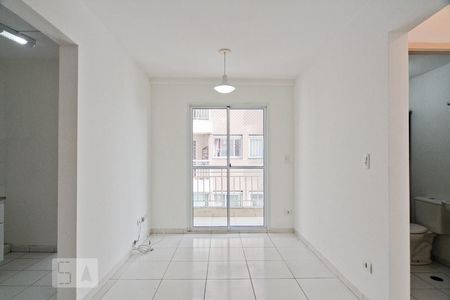 Sala de apartamento para alugar com 2 quartos, 45m² em Vila Amália (zona Norte), São Paulo