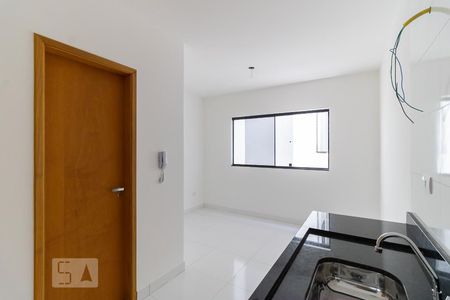 Cozinha de apartamento à venda com 1 quarto, 25m² em Liberdade, São Paulo