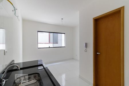 Cozinha de kitnet/studio à venda com 1 quarto, 25m² em Liberdade, São Paulo