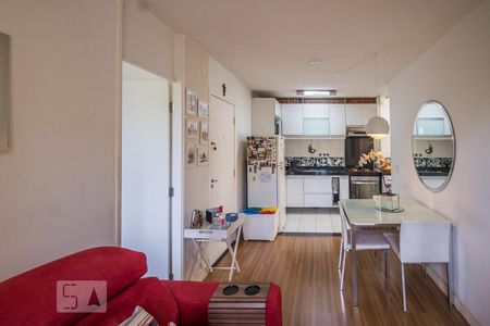 Sala de apartamento para alugar com 3 quartos, 52m² em Vila Marieta, Campinas