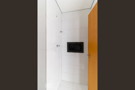 Banheiro de kitnet/studio à venda com 1 quarto, 25m² em Liberdade, São Paulo