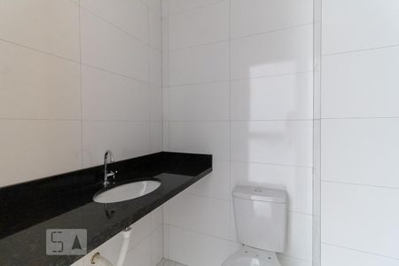 Banheiro de kitnet/studio à venda com 1 quarto, 25m² em Liberdade, São Paulo