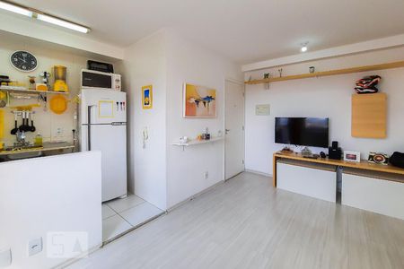 Sala de apartamento à venda com 2 quartos, 45m² em Canhema, Diadema