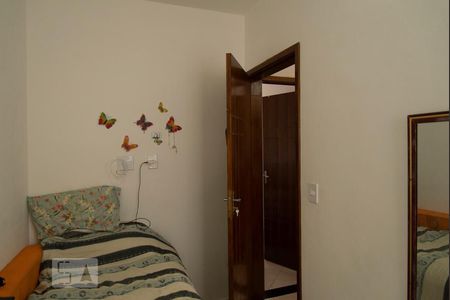 Quarto 1 de apartamento para alugar com 2 quartos, 50m² em Parque Santa Madalena, São Paulo