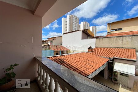 Casa para alugar com 405m², 3 quartos e 6 vagas Casa para alugar com 405m², 3 quartos e 6 vagasSacada