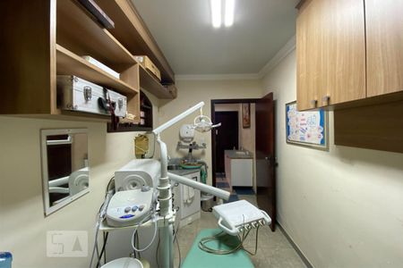 Casa para alugar com 405m², 3 quartos e 6 vagas Casa para alugar com 405m², 3 quartos e 6 vagasEscritório