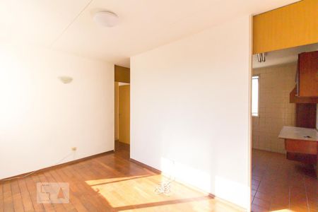 Sala de apartamento à venda com 2 quartos, 43m² em Parque Peruche, São Paulo