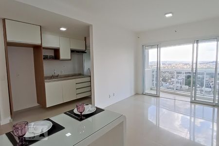 Sala de apartamento para alugar com 1 quarto, 50m² em Melville Empresarial Ii, Barueri
