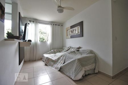 Sala de apartamento para alugar com 2 quartos, 49m² em Parque Esmeralda, São Paulo