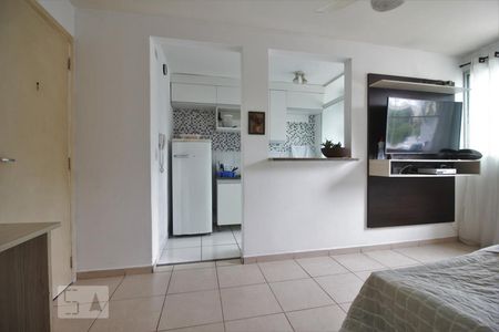 Sala de apartamento para alugar com 2 quartos, 49m² em Parque Esmeralda, São Paulo