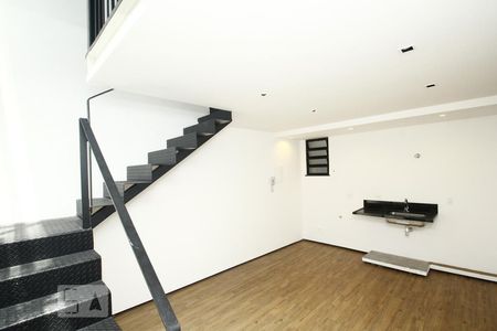 Sala/Cozinha de apartamento para alugar com 1 quarto, 38m² em Santa Teresa, Rio de Janeiro