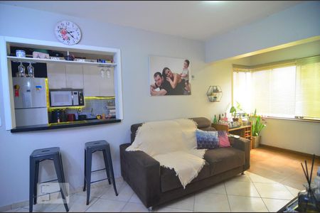 Sala de apartamento para alugar com 2 quartos, 65m² em Harmonia, Canoas