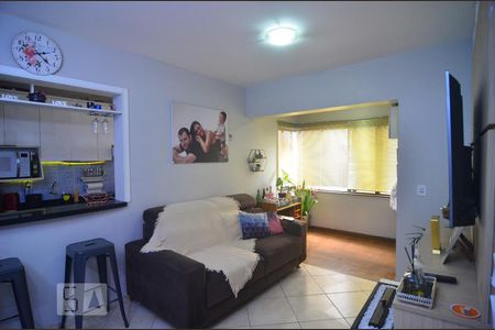 Sala de apartamento à venda com 2 quartos, 65m² em Harmonia, Canoas