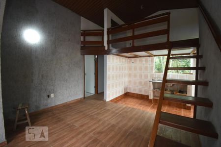 Sala de casa de condomínio para alugar com 2 quartos, 100m² em Setor Habitacional Arniqueira (águas Claras), Brasília