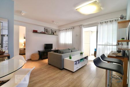 Apartamento à venda com 66m², 2 quartos e 1 vagaSala