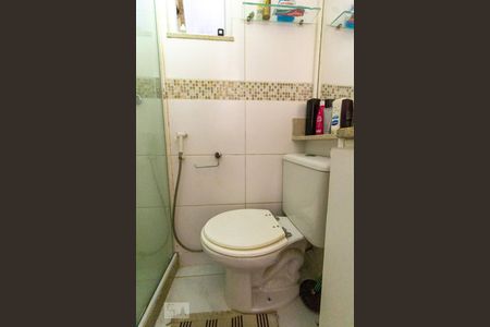 Banheiro de kitnet/studio para alugar com 1 quarto, 21m² em Centro, Rio de Janeiro