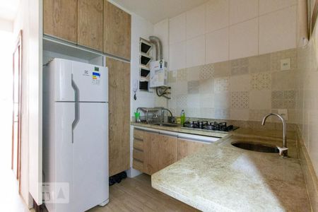 Cozinha de kitnet/studio para alugar com 1 quarto, 21m² em Centro, Rio de Janeiro