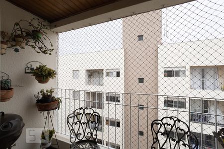 Sacada de apartamento à venda com 3 quartos, 70m² em Vila Ema, São Paulo