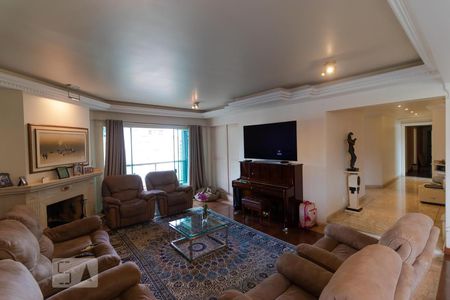 Sala de Estar de apartamento para alugar com 4 quartos, 317m² em Cambuí, Campinas