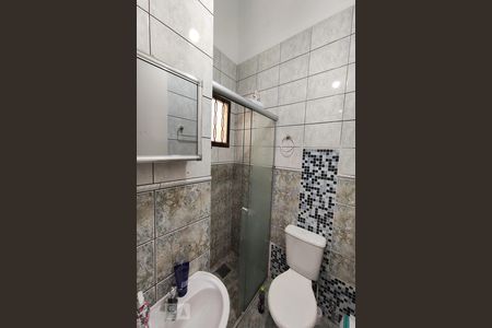 Banheiro de apartamento à venda com 1 quarto, 50m² em Marechal Rondon, Canoas