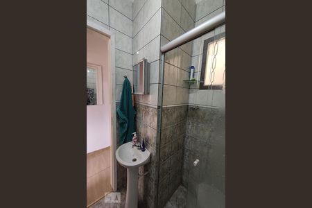 Banheiro de apartamento à venda com 1 quarto, 50m² em Marechal Rondon, Canoas