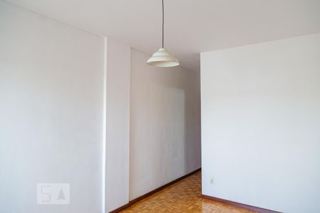 Sala de apartamento à venda com 3 quartos, 67m² em Santa Efigênia, Belo Horizonte
