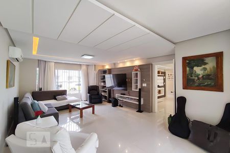 Casa à venda com 440m², 4 quartos e 3 vagasSala de Estar