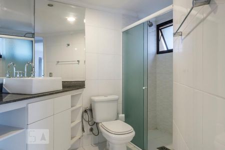 Banheiro da Suíte 1 de apartamento à venda com 1 quarto, 50m² em Perdizes, São Paulo