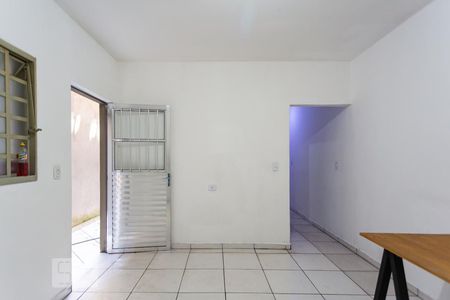 Sala de casa para alugar com 2 quartos, 110m² em Umuarama, Osasco