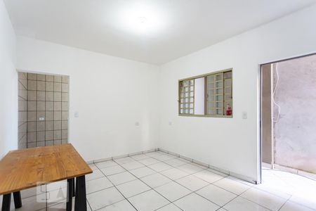 Sala de casa para alugar com 2 quartos, 110m² em Umuarama, Osasco