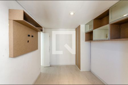 Quarto 2 de apartamento para alugar com 2 quartos, 53m² em Piqueri, São Paulo