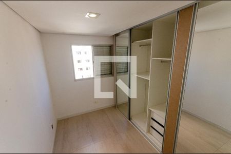 Quarto 1 de apartamento para alugar com 2 quartos, 53m² em Piqueri, São Paulo