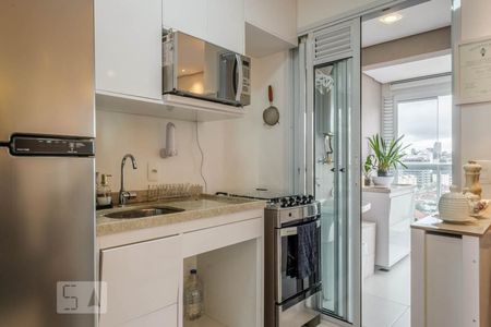 Cozinha de apartamento para alugar com 1 quarto, 35m² em Perdizes, São Paulo