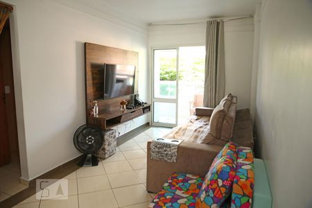 Sala de apartamento para alugar com 1 quarto, 71m² em Canto do Forte, Praia Grande