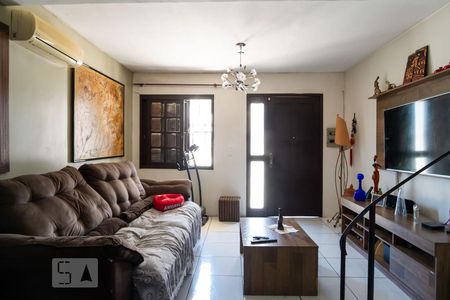 Casa de condomínio à venda com 104m², 3 quartos e 1 vagaSala