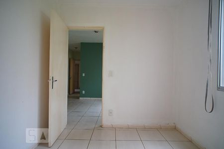 Quarto 1 de apartamento para alugar com 1 quarto, 43m² em Protásio Alves, Porto Alegre