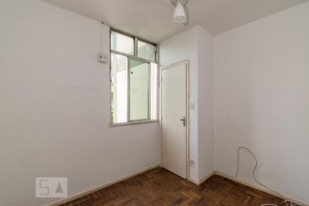 Quarto de apartamento para alugar com 1 quarto, 42m² em Parada de Lucas, Rio de Janeiro