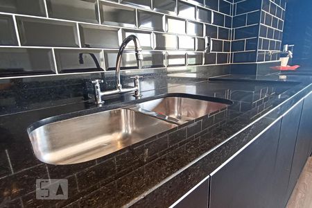 Detalhe cozinha - Pia de apartamento para alugar com 1 quarto, 44m² em Melville Empresarial Ii, Barueri