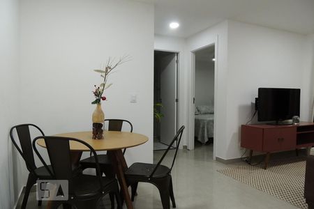 Sala de apartamento à venda com 2 quartos, 48m² em Anil, Rio de Janeiro