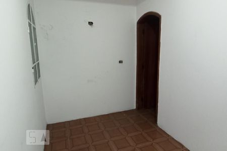 Closet de casa à venda com 3 quartos, 110m² em Jardim Vila Formosa, São Paulo