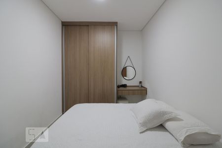 Quarto de kitnet/studio à venda com 1 quarto, 48m² em Quarta Parada, São Paulo