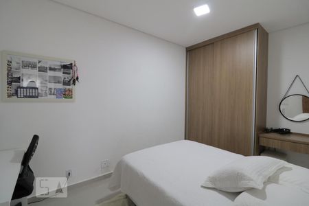 Quarto de kitnet/studio à venda com 1 quarto, 48m² em Quarta Parada, São Paulo