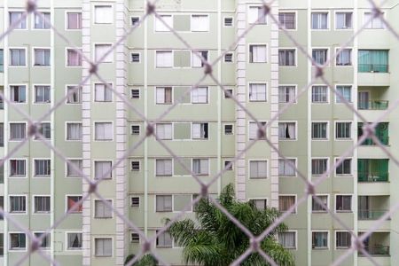 Vista do Quarto 1 de apartamento para alugar com 2 quartos, 45m² em Jardim Santa Teresinha, São Paulo