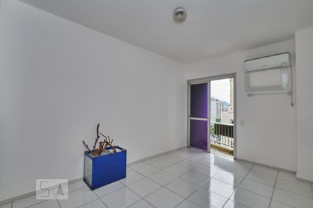 Quarto Suíte de apartamento para alugar com 1 quarto, 47m² em Maracanã, Rio de Janeiro