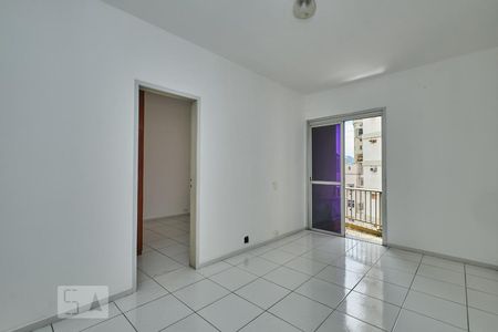 Sala de apartamento para alugar com 1 quarto, 47m² em Maracanã, Rio de Janeiro