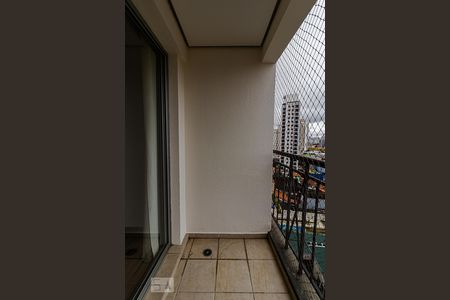 Sacada de apartamento para alugar com 3 quartos, 70m² em Vila Nair, São Paulo