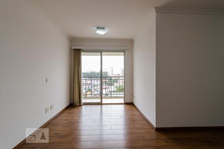 Sala de apartamento para alugar com 3 quartos, 70m² em Vila Nair, São Paulo